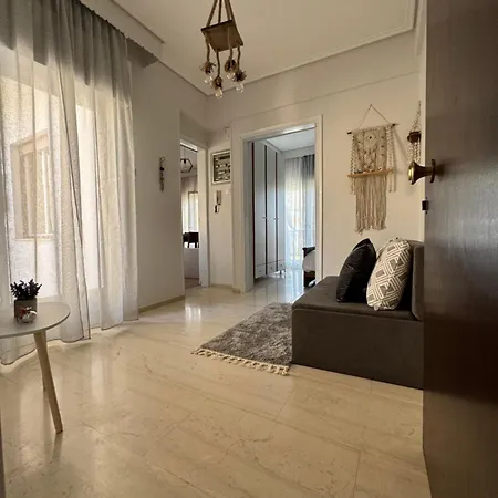 Elena's Seaside 公寓